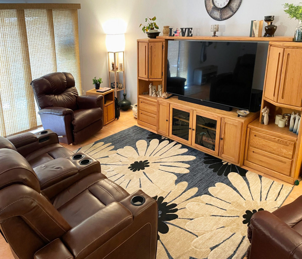 Living Room (3BR)